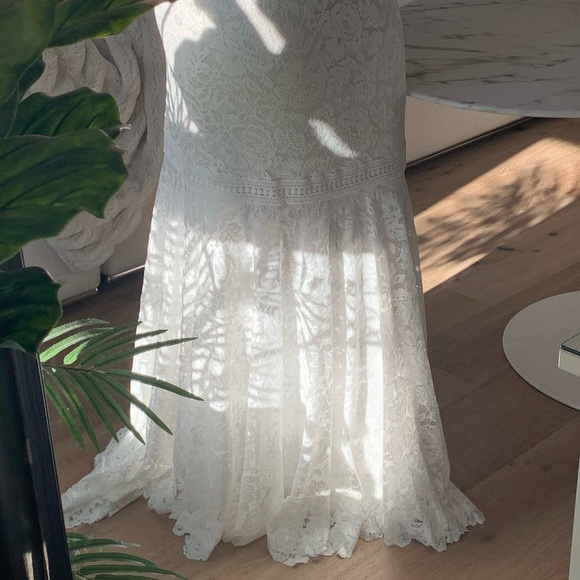 Grace Loves Lace “The Hart” Bridal Gown - Picture 13 of 15